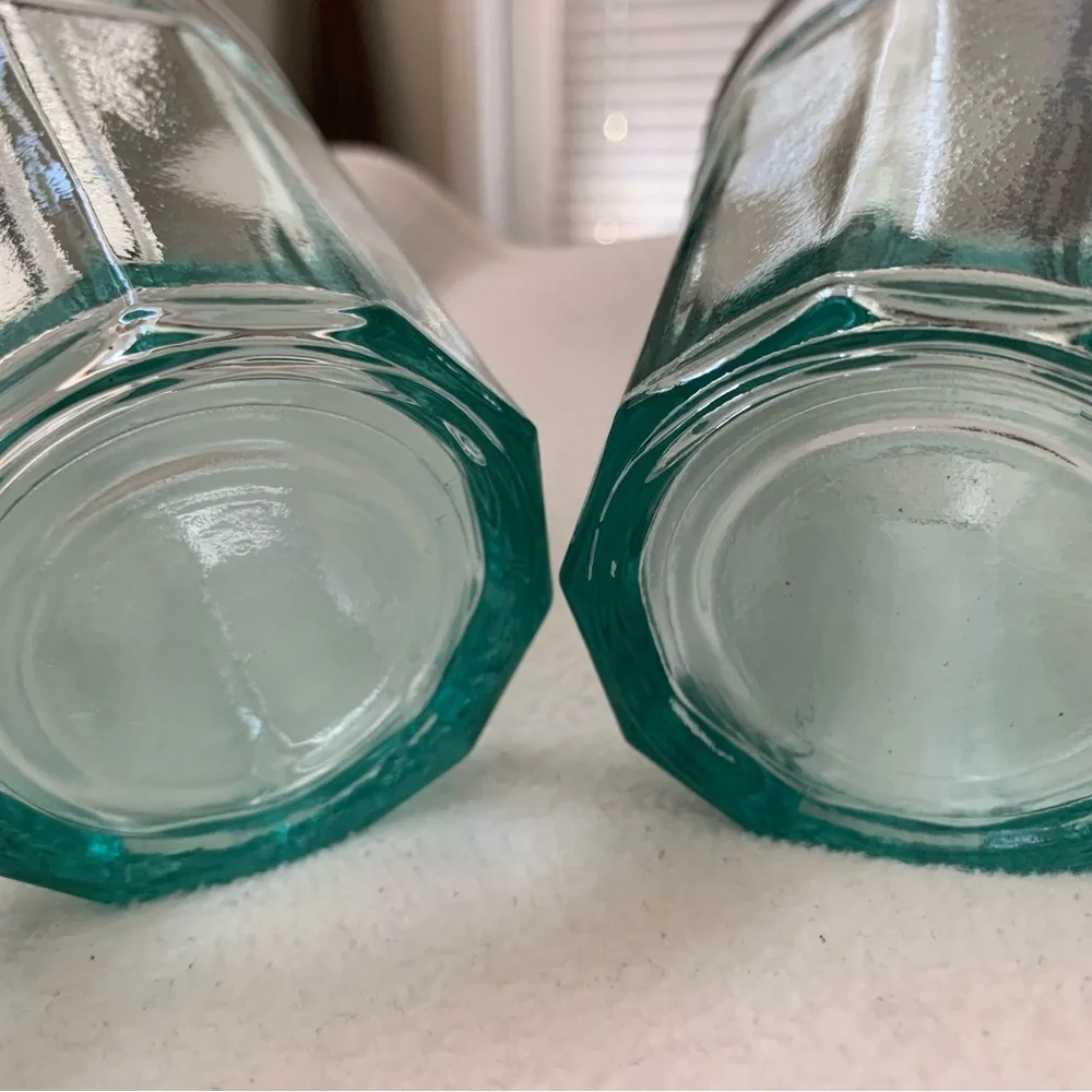 Set of 4 drinking glasses